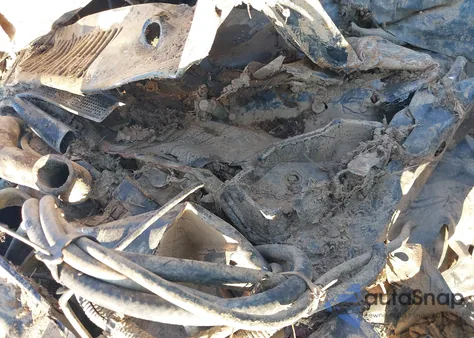 1983 Chevrolet K10 из США, поврежденный, VIN 1GCEK14H3DF324603